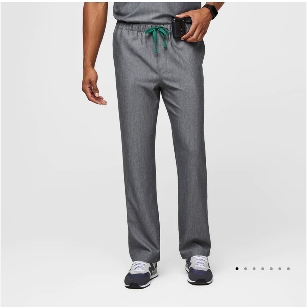 FIGS Pisco Basic Scrub Graphite Men’s Pants Size S